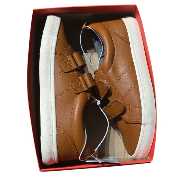 Cat & Jack Tan Kids Velcro Shoes -12 - Picture 3 of 4